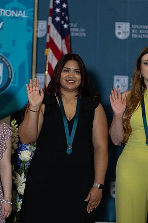 USA Pinning -8674