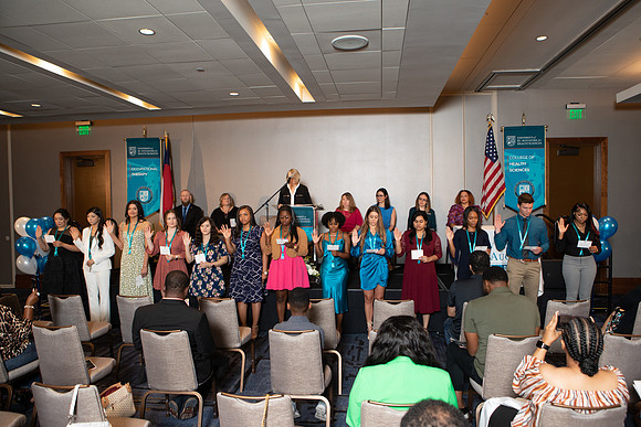 USA August 22  Pinning-9297