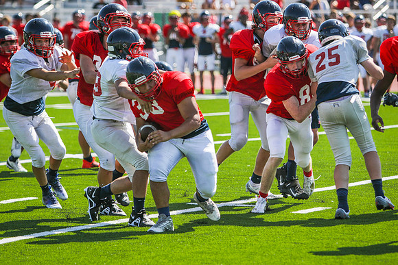 Cen-Ten Red White Game-8610