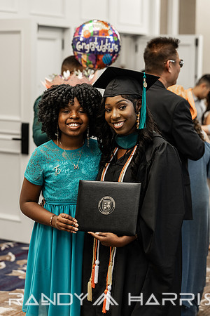 USA DTX Grad April 2025-R -520