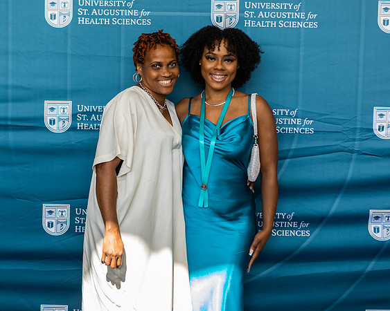 USA August 22  Pinning-9353